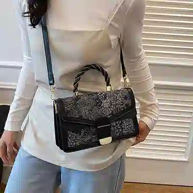 DALO PU