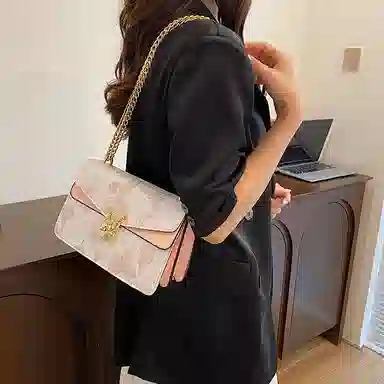 DALO