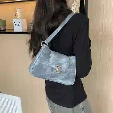 DALO PU