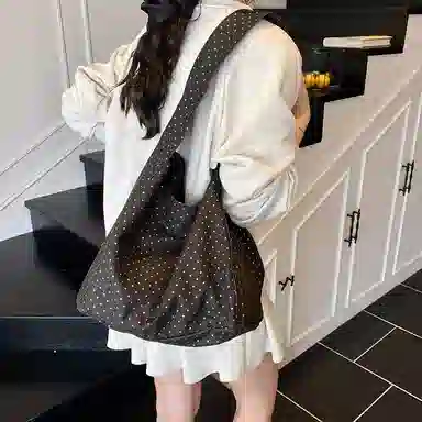 DALO Tote