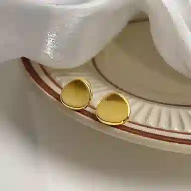 S925