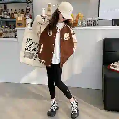 ALI THE FOX