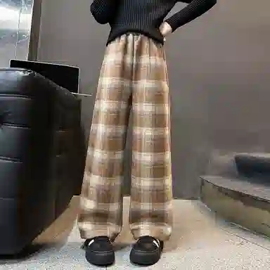 ALI THE FOX