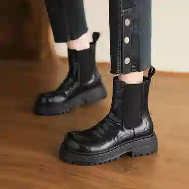 D:FUSE Scandinavia Chelsea Boots