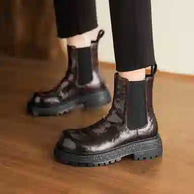 D:FUSE Scandinavia Chelsea Boots