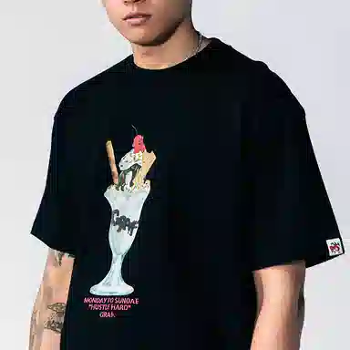 GRAF T