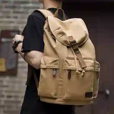 PULUWIRR Backpack