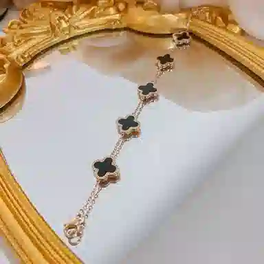 JKINGLAY 18K