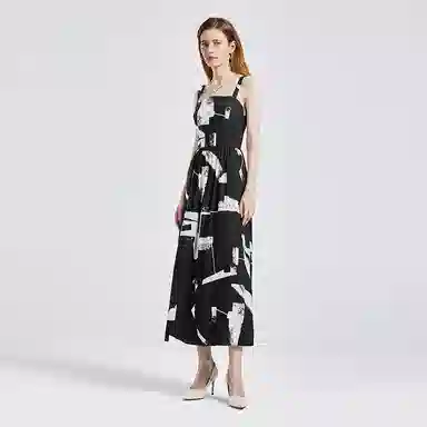 NINE WEST