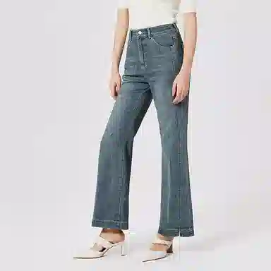 NINE WEST
