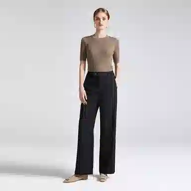 NINE WEST