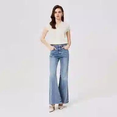 NINE WEST
