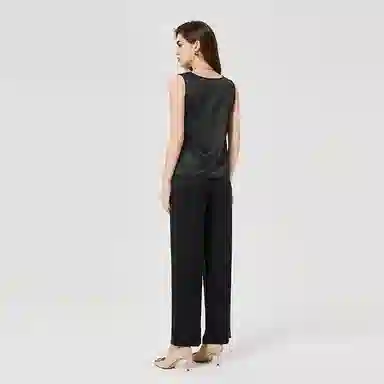 NINE WEST