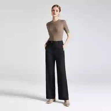 NINE WEST