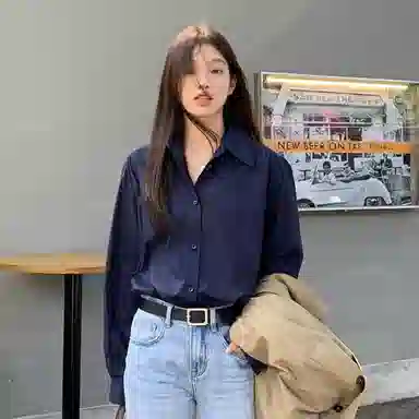 木清清 纯色翻领落肩长袖衬衫 女款 深蓝
