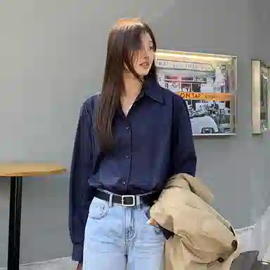 木清清 纯色翻领落肩长袖衬衫 女款 深蓝