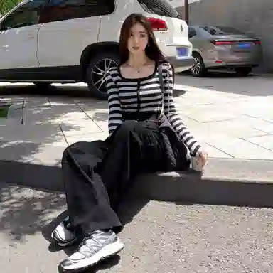 木清清 纯色高腰宽松工装裤 女款 黑色