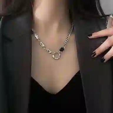 NRO T