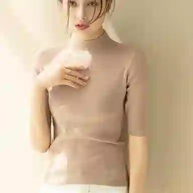 莫代尔 半高领简约百搭毛衣 女款