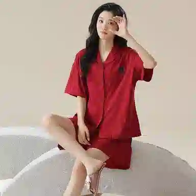 细舍 舒适纯色翻领短袖上衣家居服三分裤睡衣套装 女款 红色