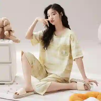细舍 带胸垫可爱舒适短袖七分裤睡衣套装 女款 黄色