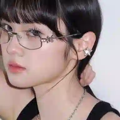 CAPONI JENNIEGM