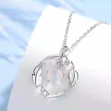 【和气生财福绵长】 琳琅醉 彩色祥云幸运常伴 万事如意顺利 莫比乌斯环吊坠高级感#好运 琉璃 项链 女款