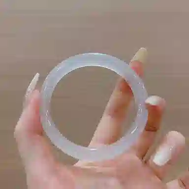 吉瑶 新中式 白月光 一步一响 国潮风古风清冷感 马达加斯加透亮玉镯 小清新 高品质 民族风 温柔精美 中式高级 水晶 手镯 女款