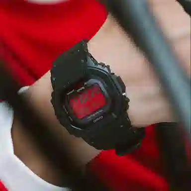 G-SHOCK Retro Square Red
