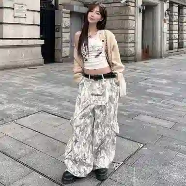 邓大喵 美式复古浅灰色迷彩不规则印花飘带分割设计梭织长裤休闲裤 女款