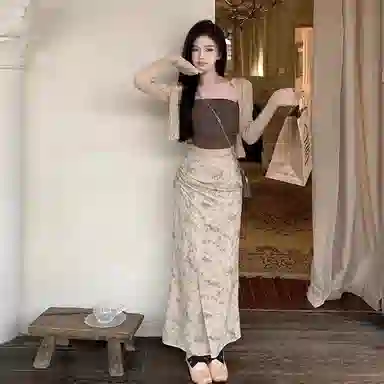 邓大喵 针织抹胸背心设计感高腰半身裙薄款防晒开衫外套裙装套装 女款