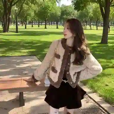 邓大喵 小香风仿獭兔毛外套秋冬季质感毛绒短款上衣时尚加厚大衣皮草 女款