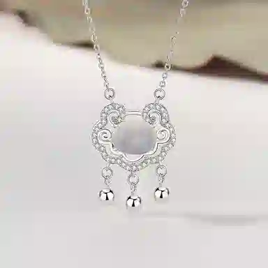 S925