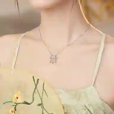 S925