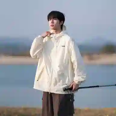 FAIRWHALE UPF100+Logo