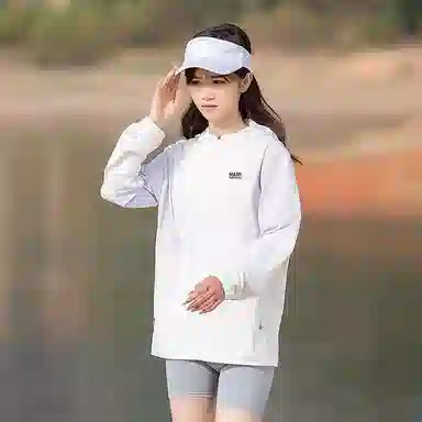 FAIRWHALE UPF50+Logo