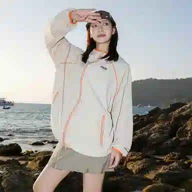 FAIRWHALE UPF100+logo