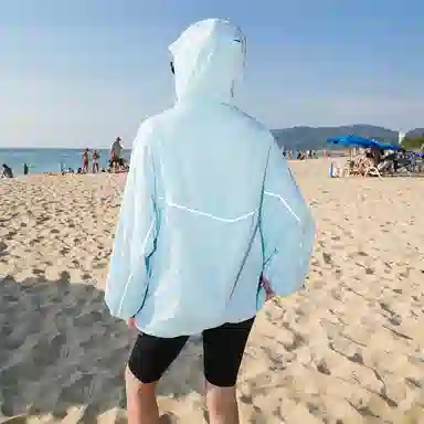 FAIRWHALE UPF100+logo