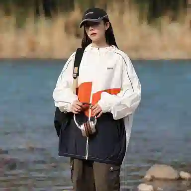 FAIRWHALE UPF50+Logo