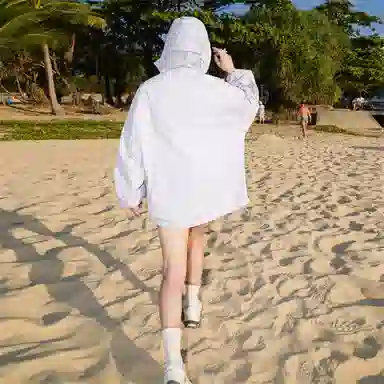 FAIRWHALE UPF100+logo