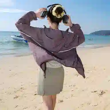 FAIRWHALE UPF100+logo