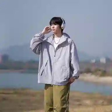 FAIRWHALE UPF100+Logo