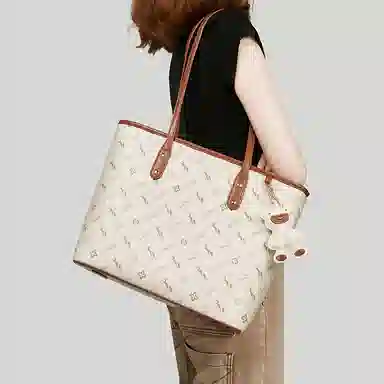 FOXER Tote