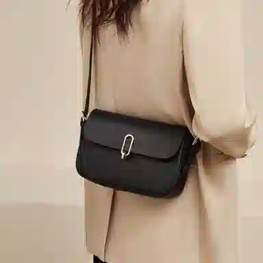 FOXER Retro Leather Handbag