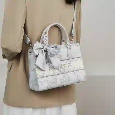 FOXER Floating Fish Shadow