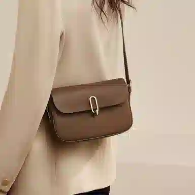 FOXER Retro Leather Handbag