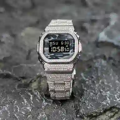 CASIO DW-5600CA-8