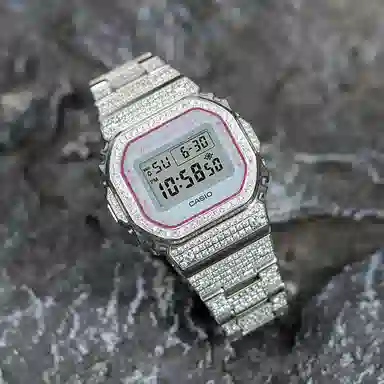 CASIO DW-5600SC-4