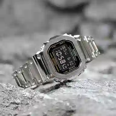 CASIO DW-5600E-1