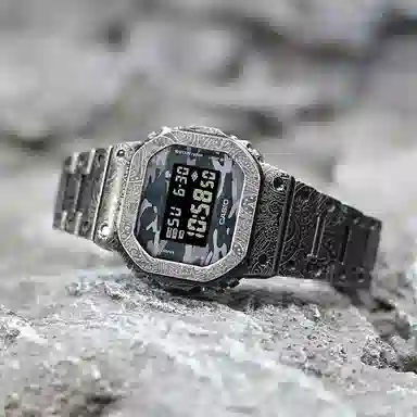 Casio DW-5600CA-8